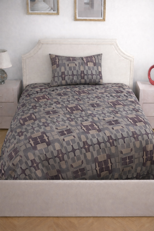 Soft Cotton Fabric Crown Printed Single Bedsheet with Pillow Cover