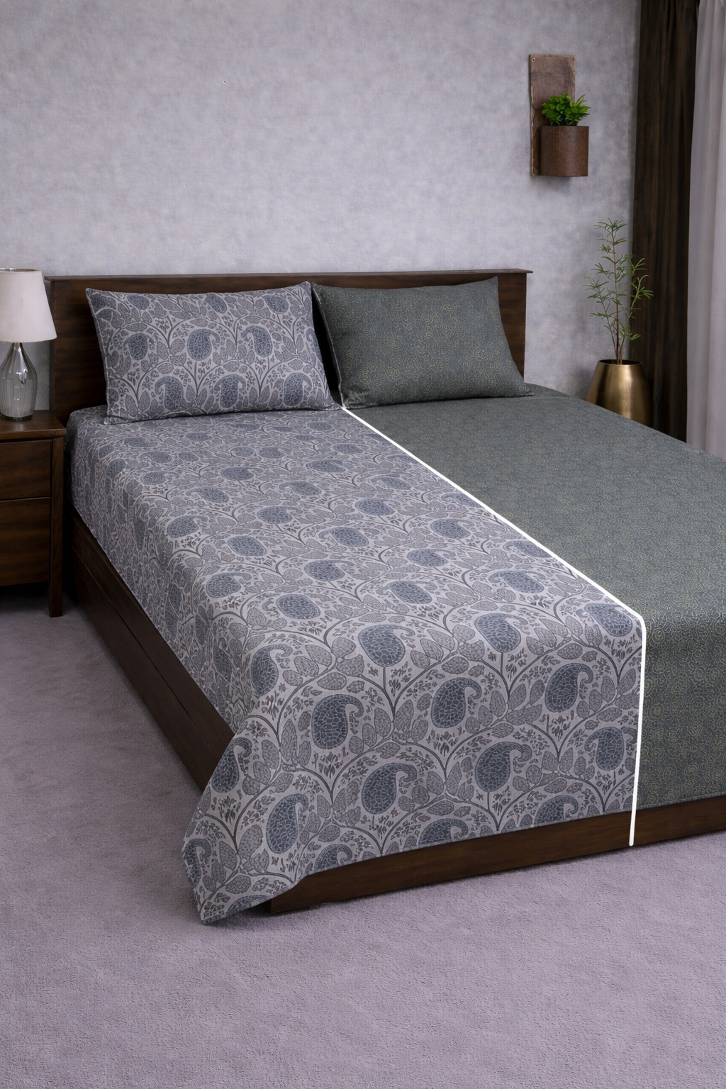 Reversible Double Sided Bedsheet Set